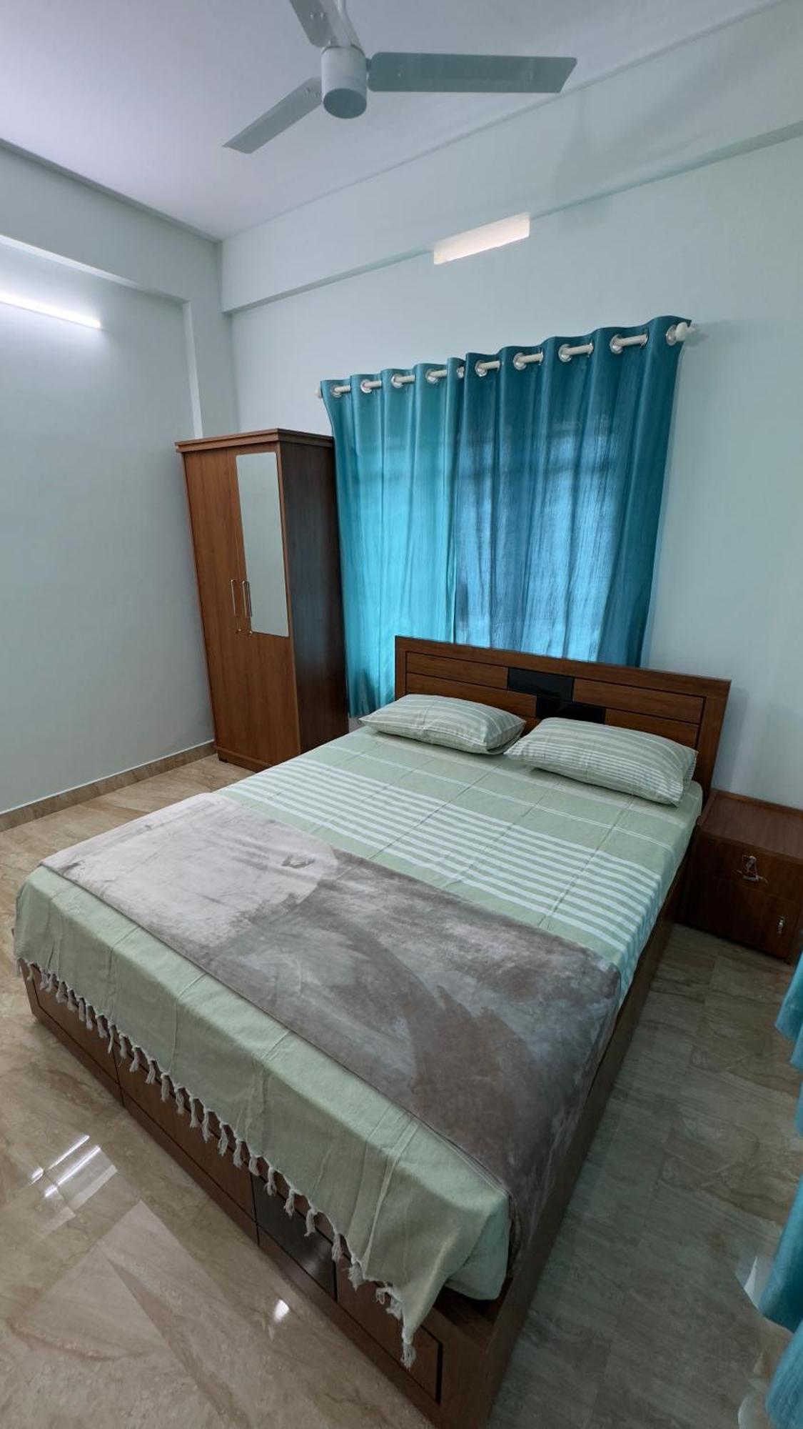 The Karlyle Homestay Vaduvanchal エクステリア 写真
